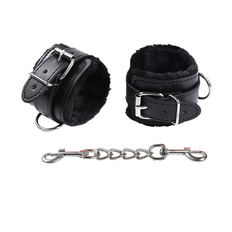 OHMAMA FETISH - FUR LINED WRIST CLIP