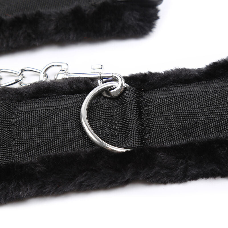 OHMAMA FETISH - FUR LINED WRIST COVER