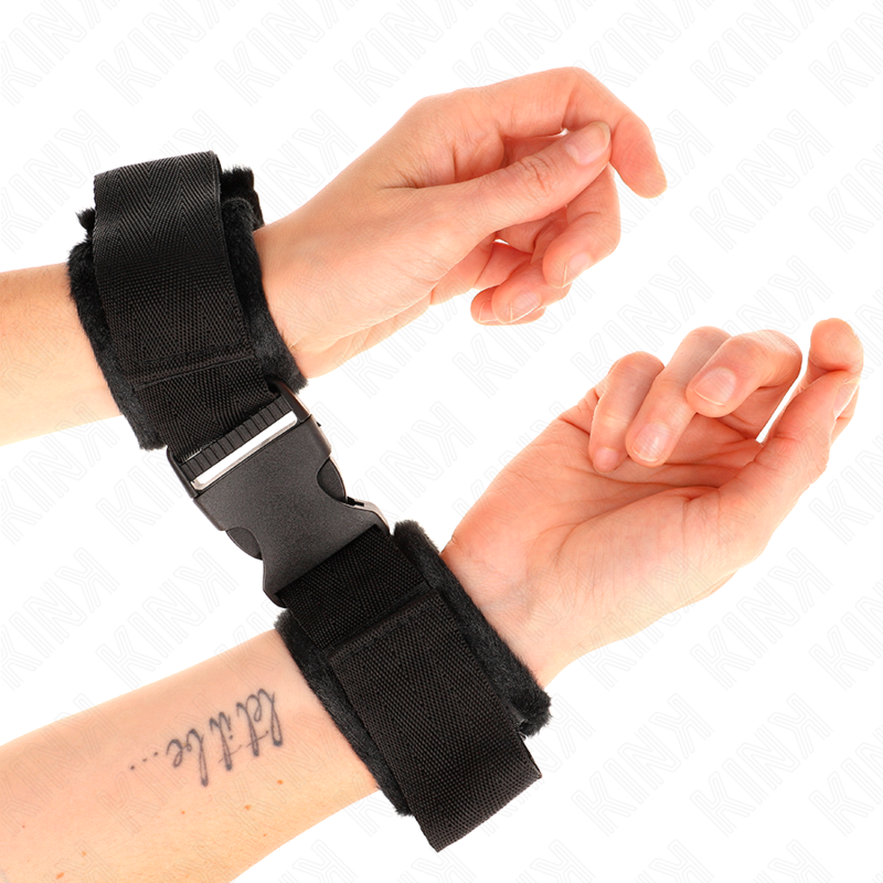 KINK - NYLON WRIST WRAP HOOK&LOOP RED-BLACK MODEL 1 ADJUSTABLE 25-35 CM X 6 CM