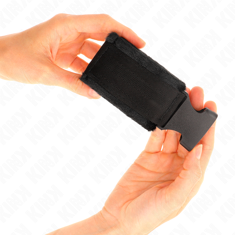 KINK - NYLON WRIST WRAP HOOK&LOOP RED-BLACK MODEL 1 ADJUSTABLE 25-35 CM X 6 CM