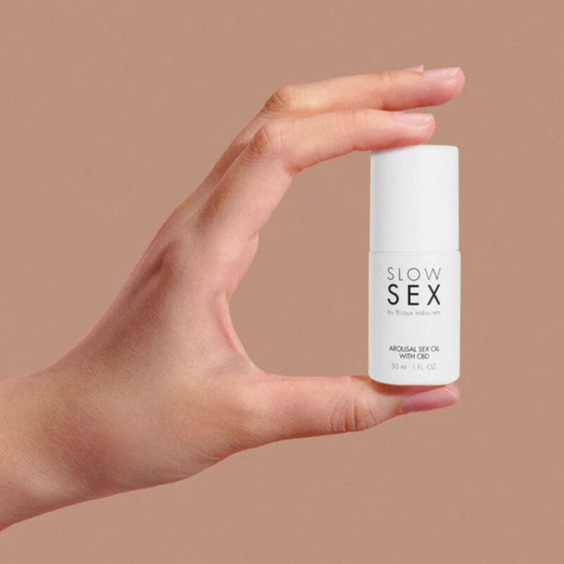 BIJOUX - HUILE DE MASSAGE SEXUEL SLOW SEX AU CBD 30 ML