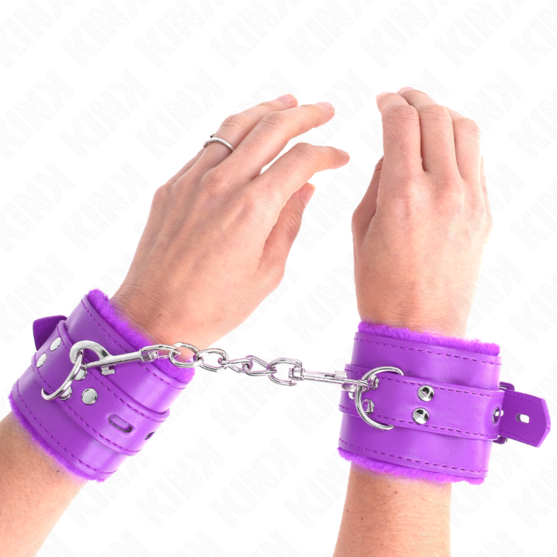 KINK - PURPLE SQUARE HOLES PADDED FUR CUFFS AND PURPLE ADJUSTABLE BELT 17-29CM X 6CM