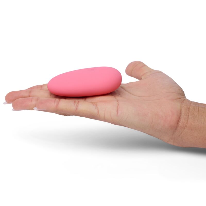 JE JOUE - THE PEBBLE PINK VIBRATING CLITORAL STIMULATOR